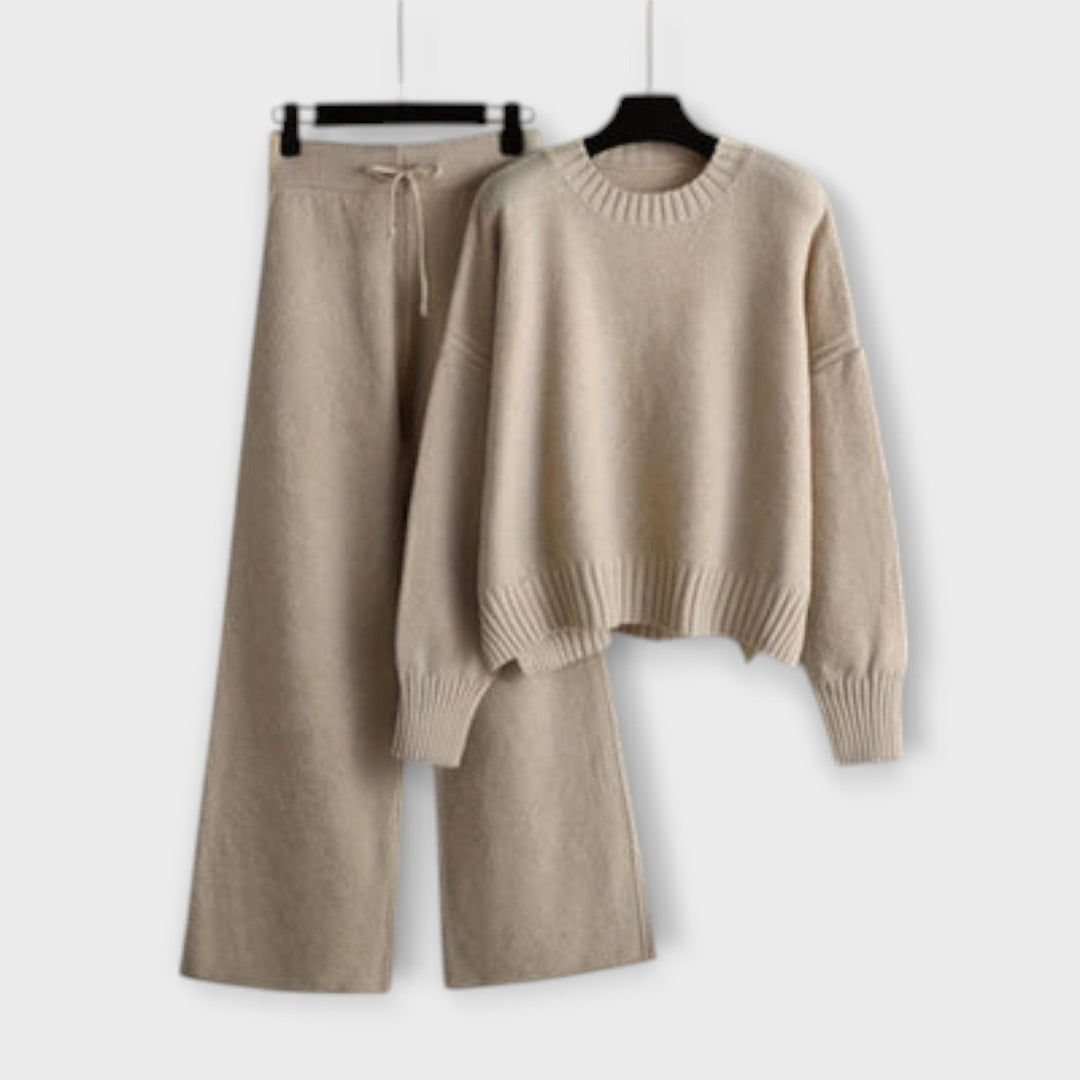 Stella – Casual Embroidered Set