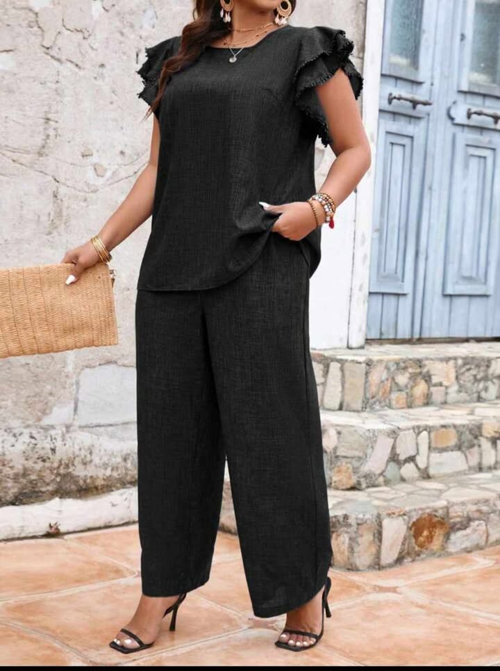 Lydia | Effortless Linen Ensemble