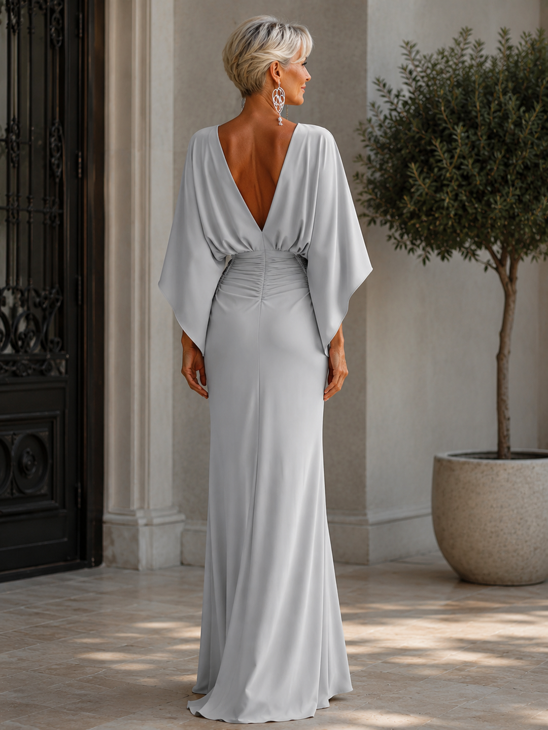 Clara | Elegant V-neck backless sleeve dress