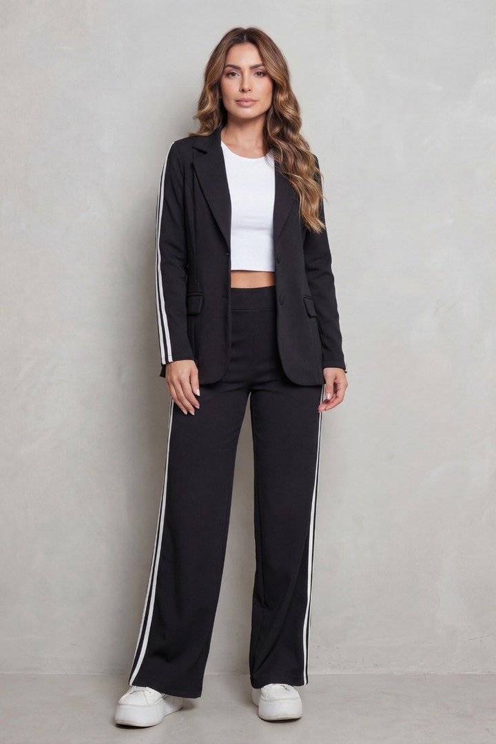 Ishie – Stripe detail – Sporty elegance set